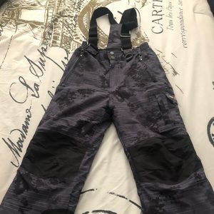 Snow pants for boys